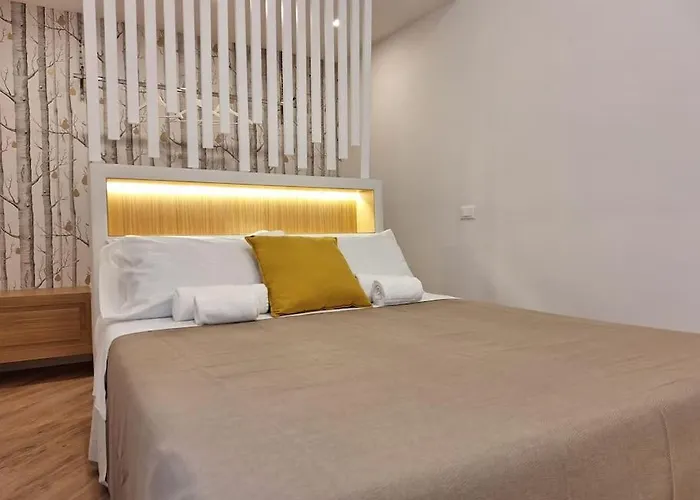 Peaceful 2 Bedrooms With Patio, Near Metro A