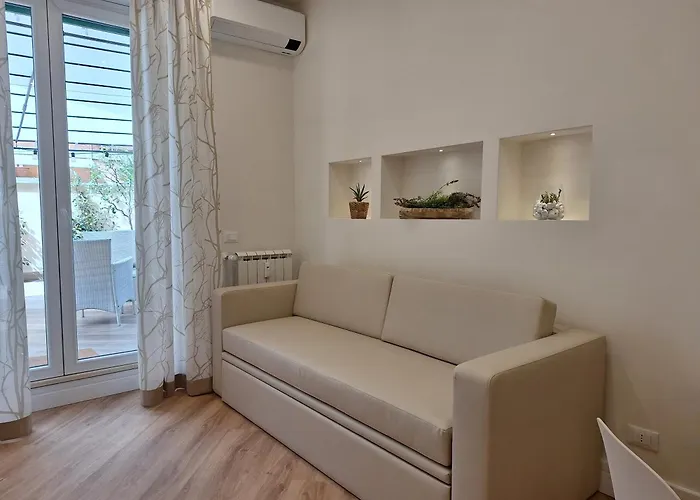 Peaceful 2 Bedrooms With Patio, Near Metro A * Roma