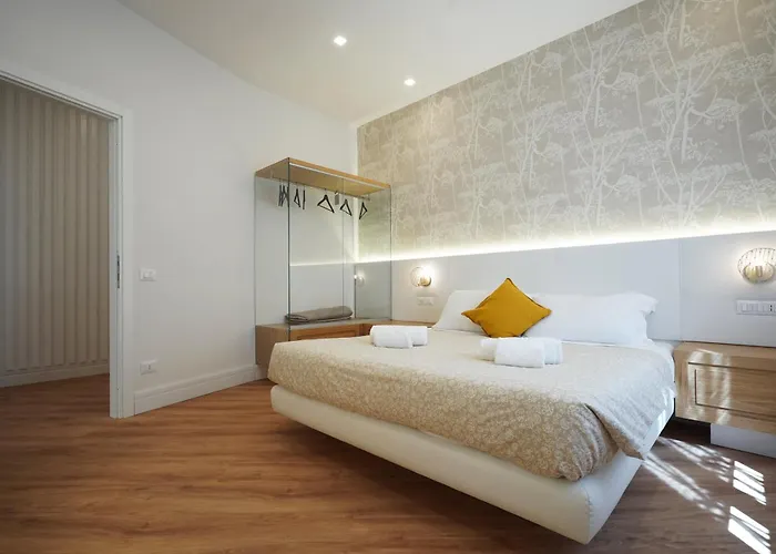 Appartamento Peaceful 2 Bedrooms With Patio, Near Metro A