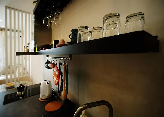 Peaceful 2 Bedrooms With Patio, Near Metro A * Roma