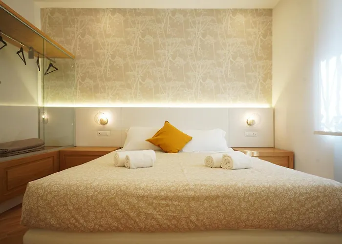 Peaceful 2 Bedrooms With Patio, Near Metro A * Roma