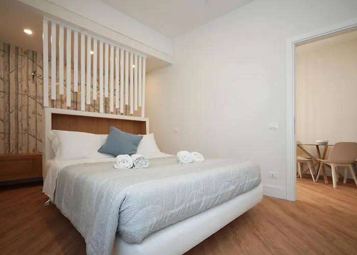 Peaceful 2 Bedrooms With Patio, Near Metro A * Roma